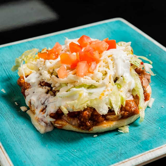 Sopes Each / Sopes Cada Uno.