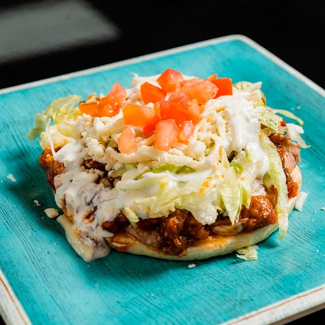 Sopes Each / Sopes Cada Uno.